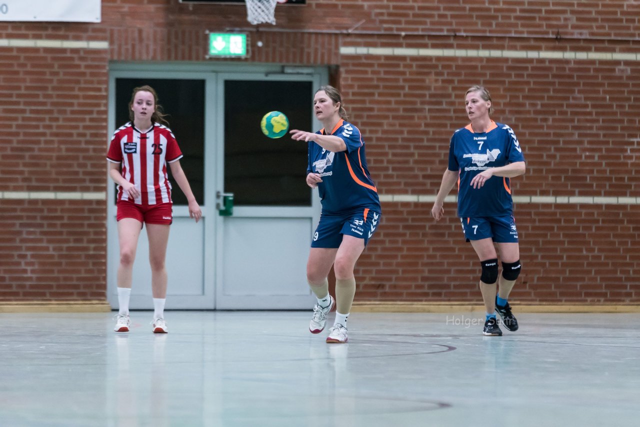 Bild 249 - Frauen Bramstedter TS - TSV Wattenbek 2 : Ergebnis: 20:24
